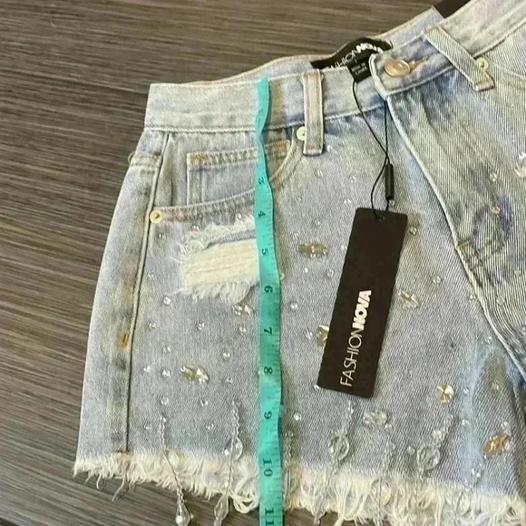 Embellished Crystals Denim Jeans Shorts Sz 1 - Picture 14 of 14
